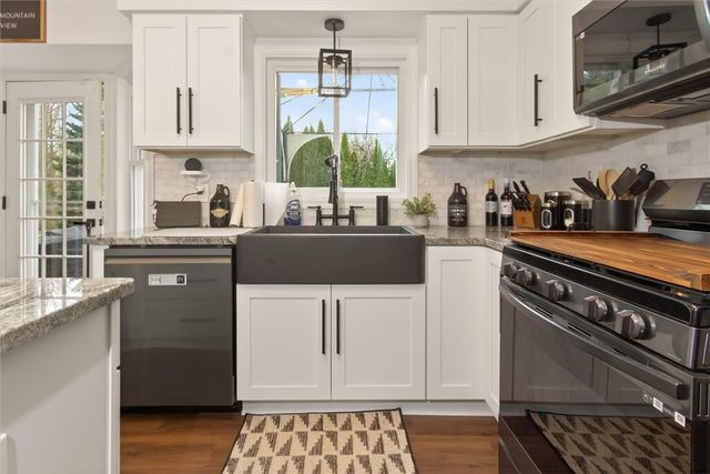 920 Gravel Road, Webster, NY 14580