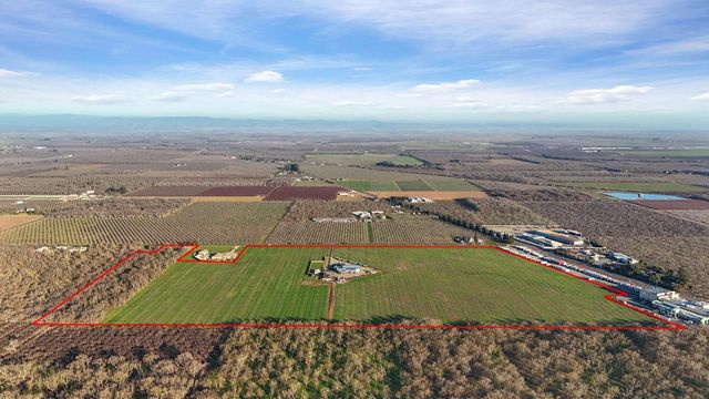 5725 N Wall Rd, Linden, CA 95236