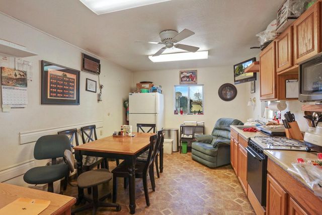 5725 N Wall Rd, Linden, CA 95236