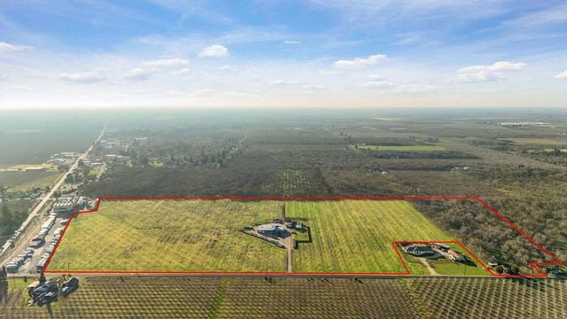 5725 N Wall Rd, Linden, CA 95236