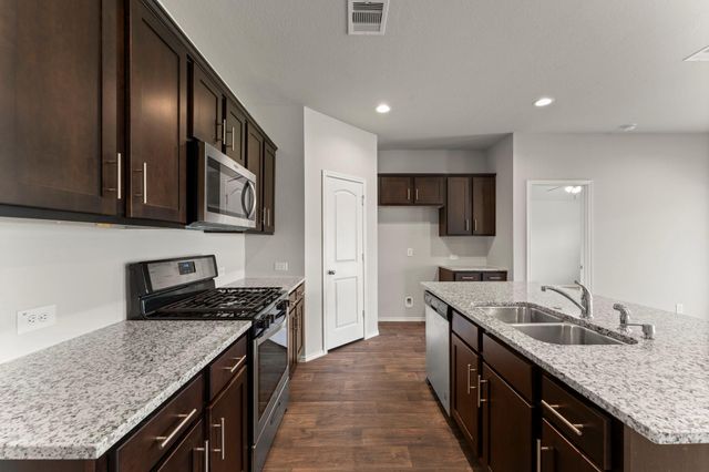 3311 Iron Pine Lane, Conroe, TX 77301