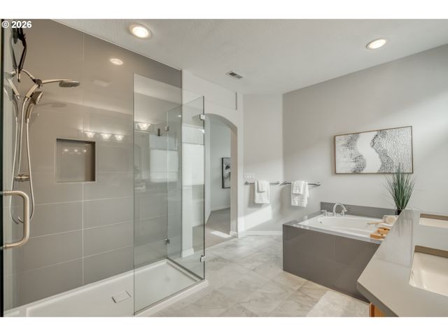 5242 Nw CRADY Ln, Portland, OR 97229