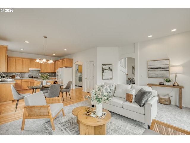 5242 Nw CRADY Ln, Portland, OR 97229