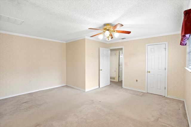 1120 Pierce Road, Red Oak, TX 75154