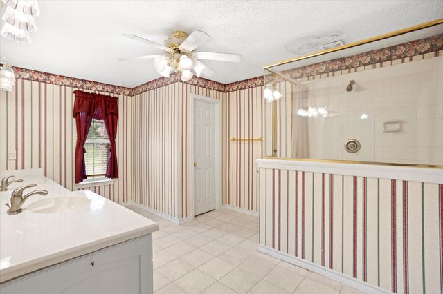 1120 Pierce Road, Red Oak, TX 75154