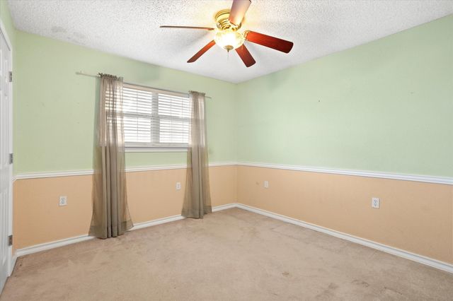 1120 Pierce Road, Red Oak, TX 75154