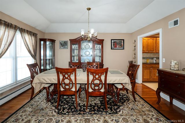 77 Van Buren Street, Port Jefferson Station, NY 11776