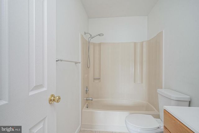 107 LUCAS LN, Voorhees, NJ 08043