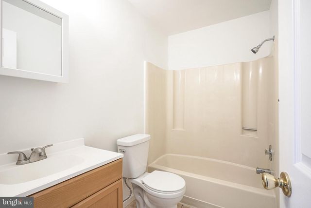 107 LUCAS LN, Voorhees, NJ 08043