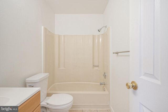 107 LUCAS LN, Voorhees, NJ 08043