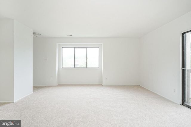 107 LUCAS LN, Voorhees, NJ 08043