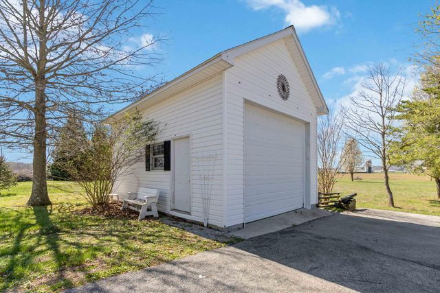 785 Frazer Road, Monticello, KY 42633