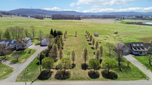 785 Frazer Road, Monticello, KY 42633