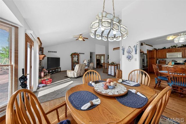 609 Meyer Road, Wentzville, MO 63385