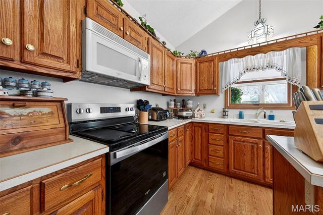 609 Meyer Road, Wentzville, MO 63385