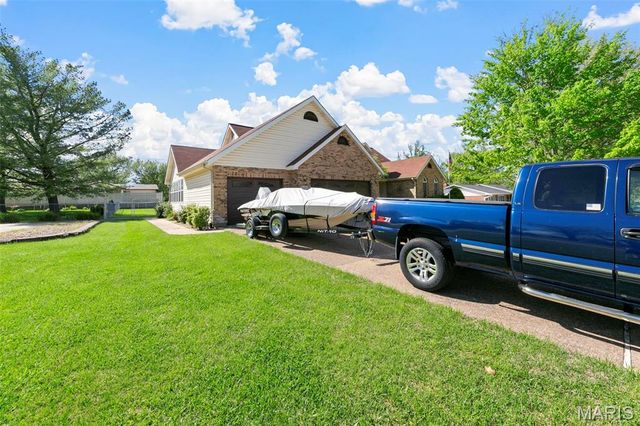 609 Meyer Road, Wentzville, MO 63385