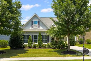 17622 Austins Creek Drive, Charlotte, NC 28278