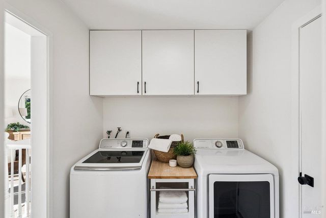 1036 Lea Dr, San Rafael, CA 94903