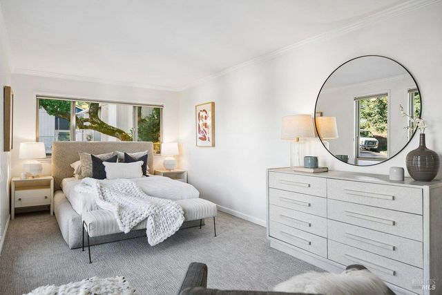 1036 Lea Dr, San Rafael, CA 94903