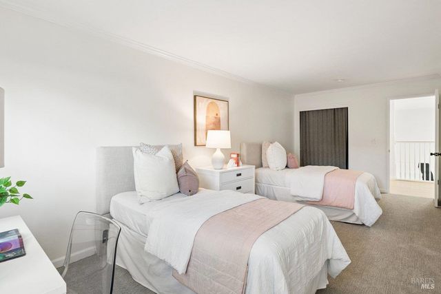 1036 Lea Dr, San Rafael, CA 94903