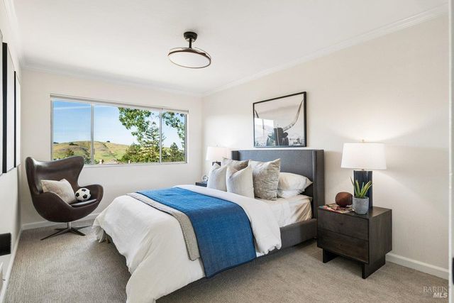 1036 Lea Dr, San Rafael, CA 94903