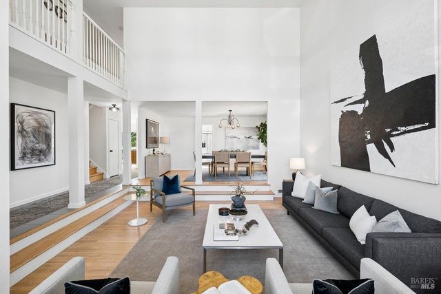 1036 Lea Dr, San Rafael, CA 94903