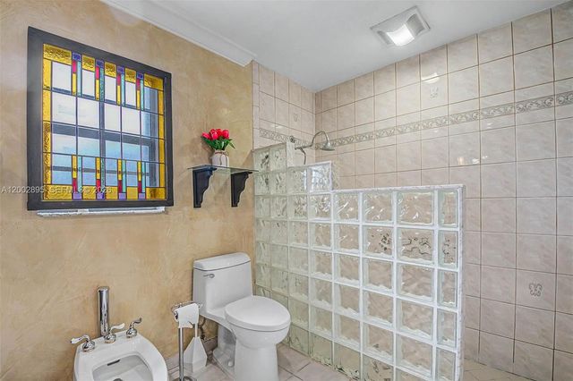 10841 SW 68th Dr, Miami, FL 33173