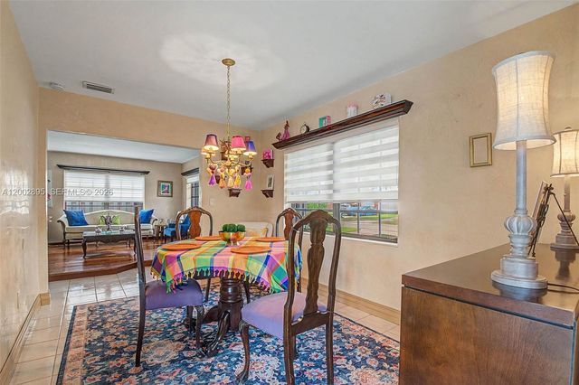 10841 SW 68th Dr, Miami, FL 33173