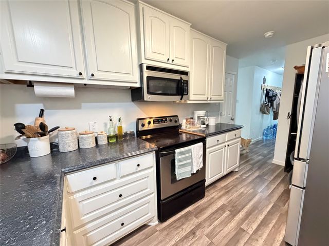 4324 S Segura Court S, Fort Worth, TX 76132