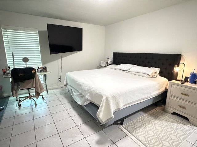 4324 S Segura Court S, Fort Worth, TX 76132