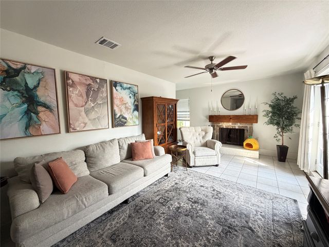 4324 S Segura Court S, Fort Worth, TX 76132