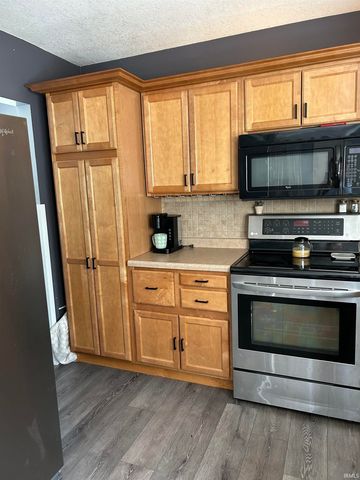 1310 Mix Avenue, Decatur, IN 46733