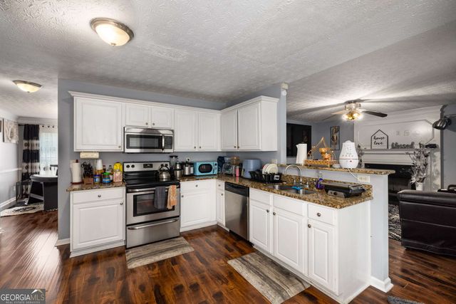 3352 Kittery Drive, Snellville, GA 30039