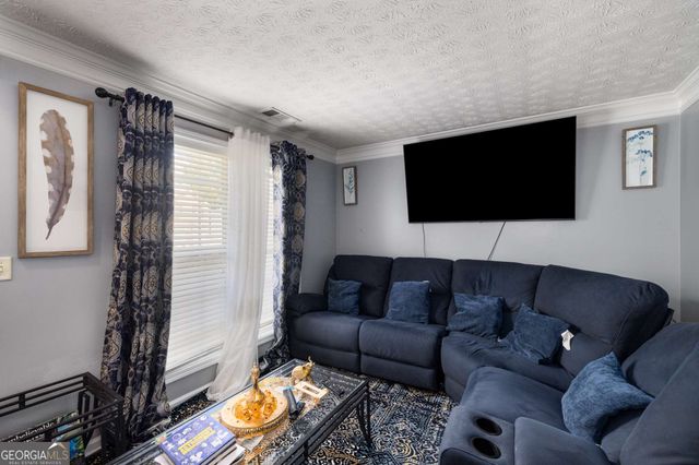 3352 Kittery Drive, Snellville, GA 30039