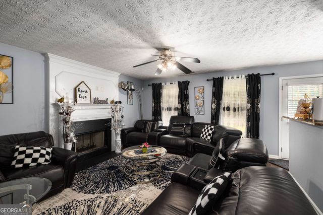 3352 Kittery Drive, Snellville, GA 30039