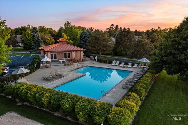 12384 S Abbott Downing Way, Nampa, ID 83686
