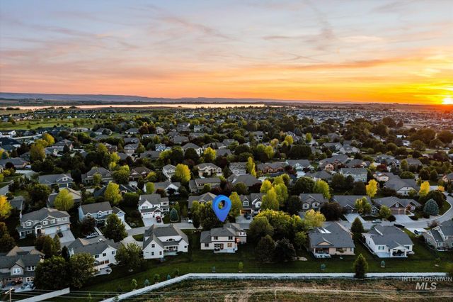 12384 S Abbott Downing Way, Nampa, ID 83686