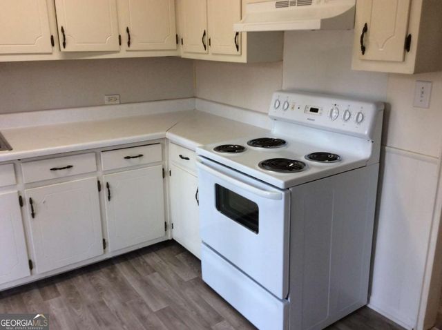 105 E Mimosa Drive, Jonesboro, GA 30236