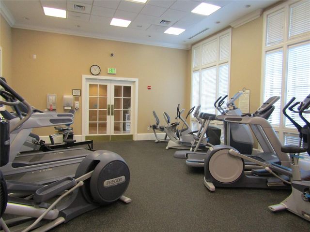 750 N TAMIAMI TRAIL 1007, Sarasota, FL 34236