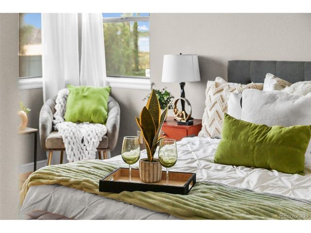 9170 Stargrass Cir, Highlands Ranch, CO 80126