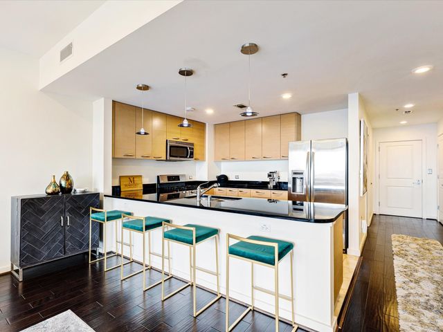 1200 Main Street 1404, Dallas, TX 75202