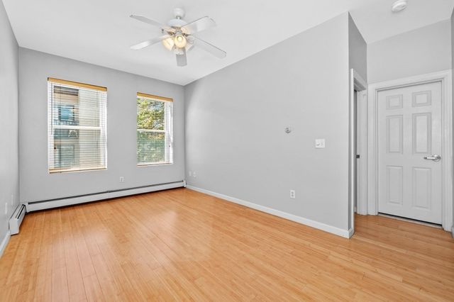 330 Summit Ave 305, Boston, MA 02135