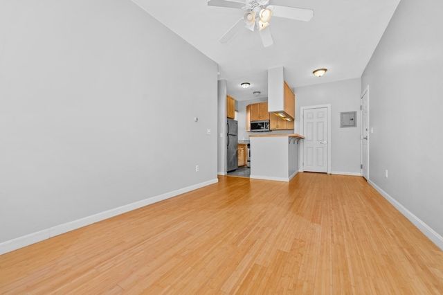 330 Summit Ave 305, Boston, MA 02135