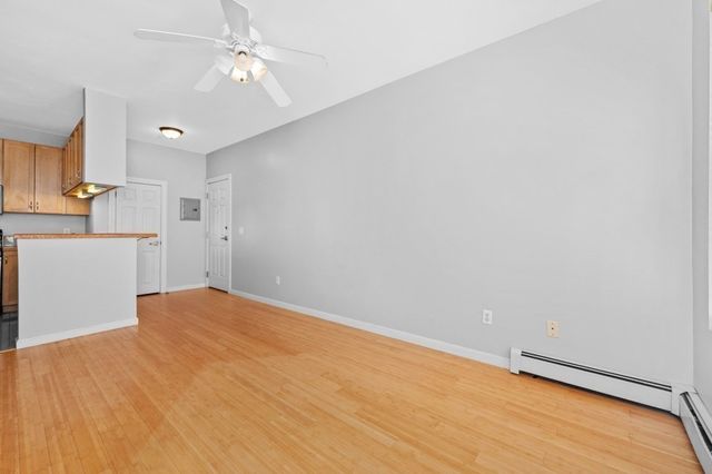 330 Summit Ave 305, Boston, MA 02135