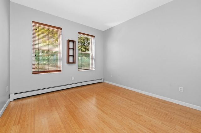 330 Summit Ave 305, Boston, MA 02135