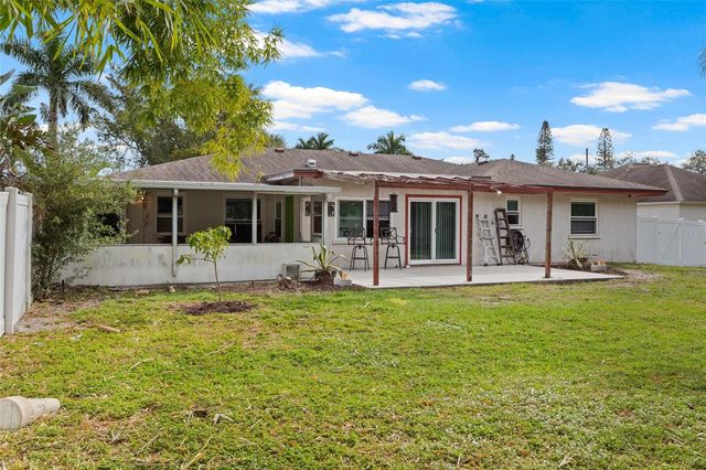 120 43RD STREET NW, Bradenton, FL 34209