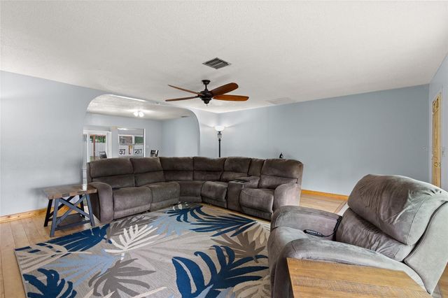 120 43RD STREET NW, Bradenton, FL 34209