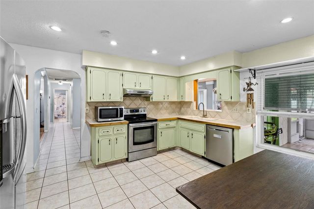 120 43RD STREET NW, Bradenton, FL 34209