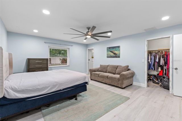 120 43RD STREET NW, Bradenton, FL 34209