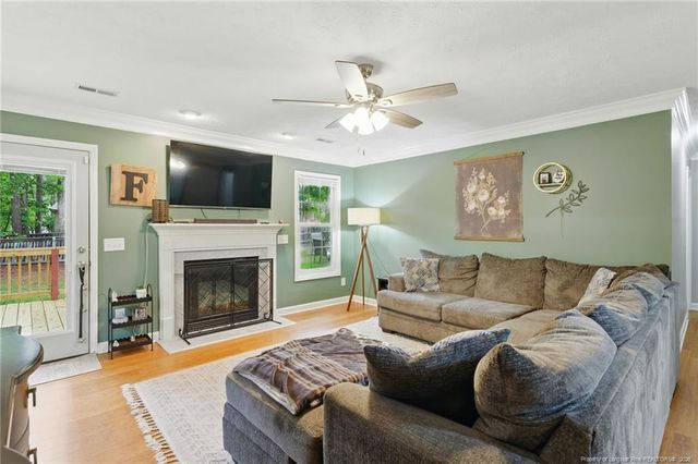 46 Wateredge Lane, Sanford, NC 27332